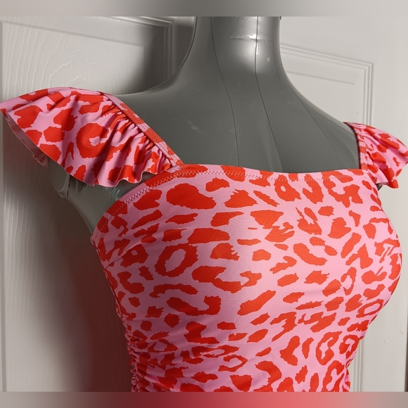 SOLD-NWT - Size S - Hilinker Pink Leopard Print One Piece Swimsuit - Picture 8 of 10